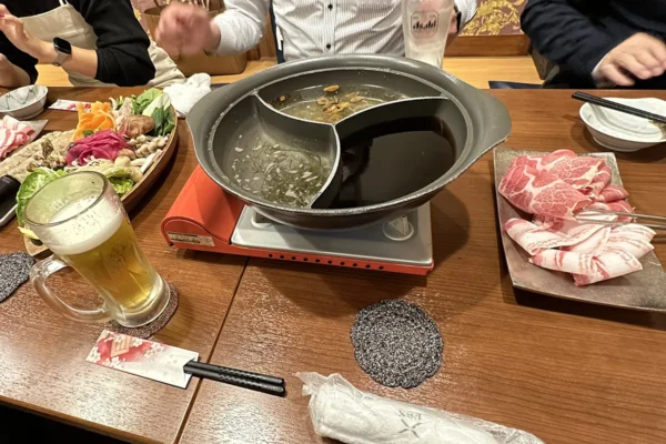 Enjoy three-different-flavor hotpot