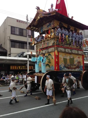 Processions of floats (Yamaboko Junko)